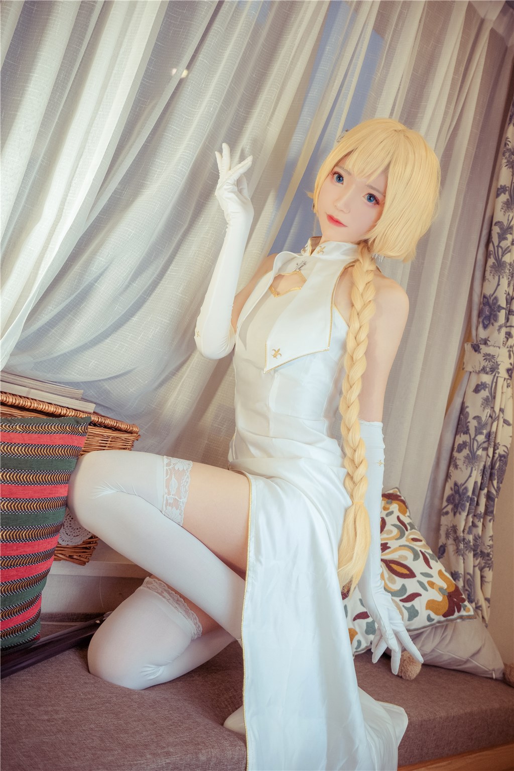 激情裂隙：探索名流情史中那段被封存的血色秘密与欲望真相，激情iv43